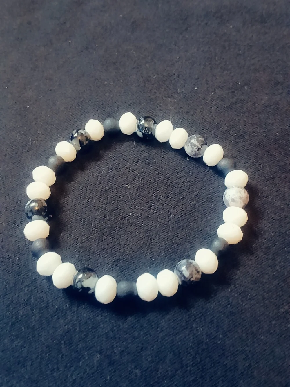 Black and White Beaded Stretch Bracelet for Women